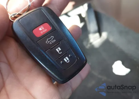 2021 Toyota Highlander Platinum from USA, damaged, VIN 5TDFZRAH7MS051426